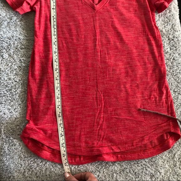 Lululemon short sleeve - Picture 5 of 5